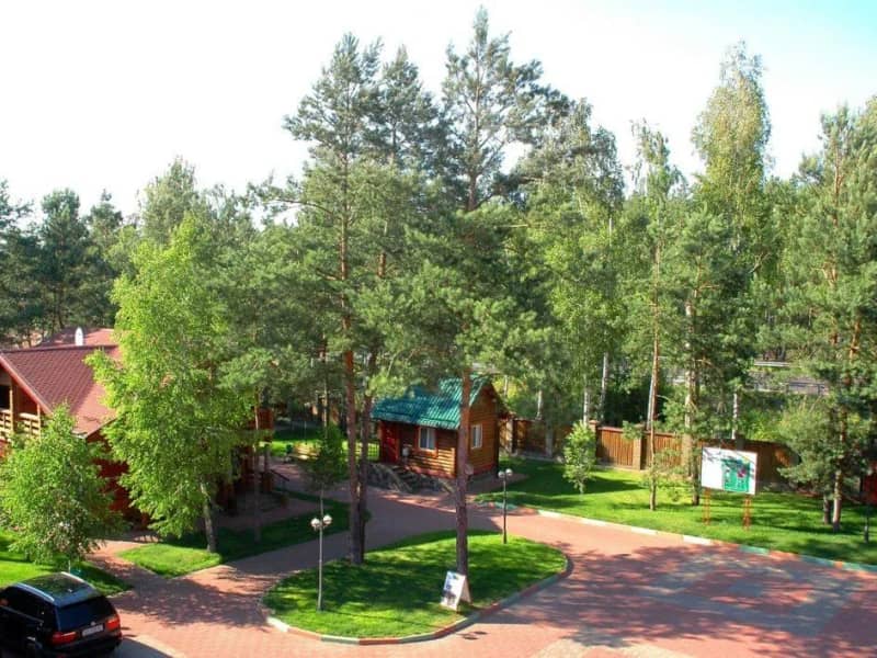 Загородный клуб отдыха Четыре сезона