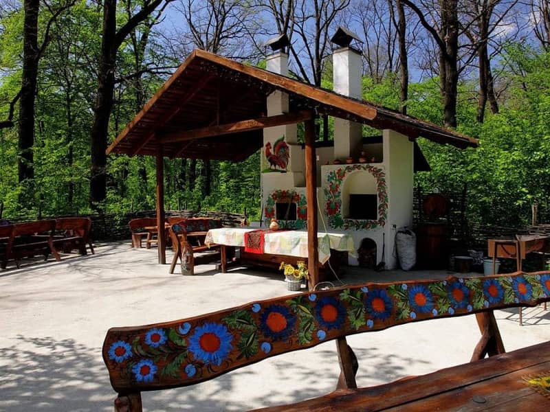 Загородный комплекс Лісотель