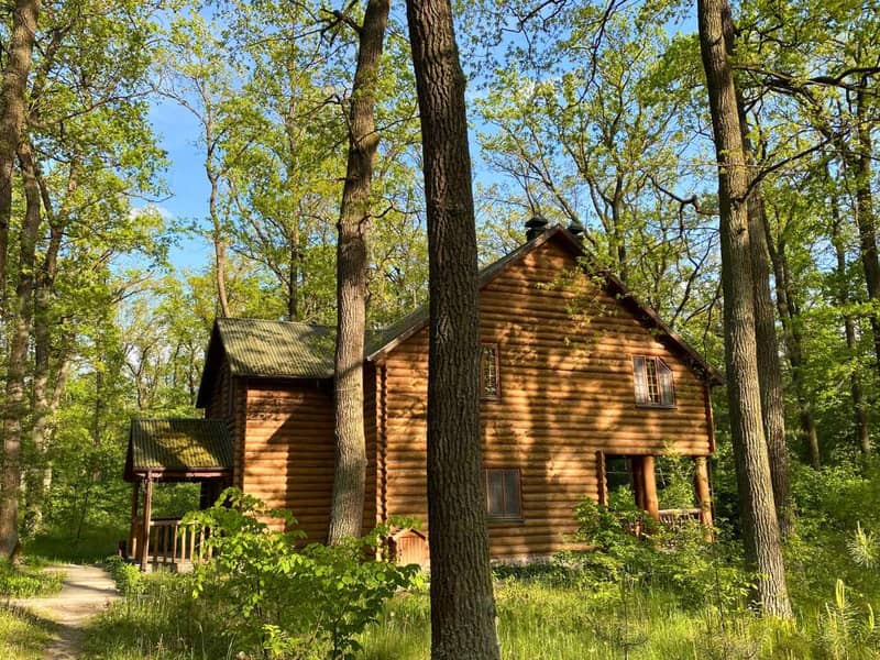Загородный комплекс Лісотель