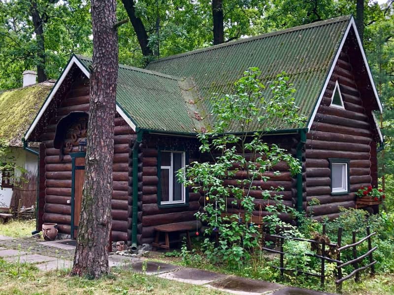 Загородный комплекс Лісотель
