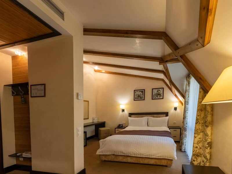 ШишкiNN SPA Отель